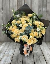 Букет цветов из:  Розы и Лизиантусы в Беленькое