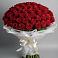 Букет 101 Красная роза Блэк Мэджик в Беленькое