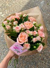 Букет цветов из:  Розы #REPLACE_PRED# Беленькое