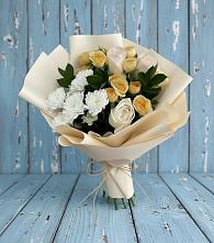 Букет цветов из:  Розы и Хризантемы в Беленькое