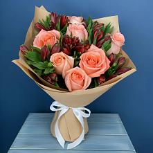 Букет цветов из:  Розы и Альстромерии #REPLACE_PRED# Беленькое