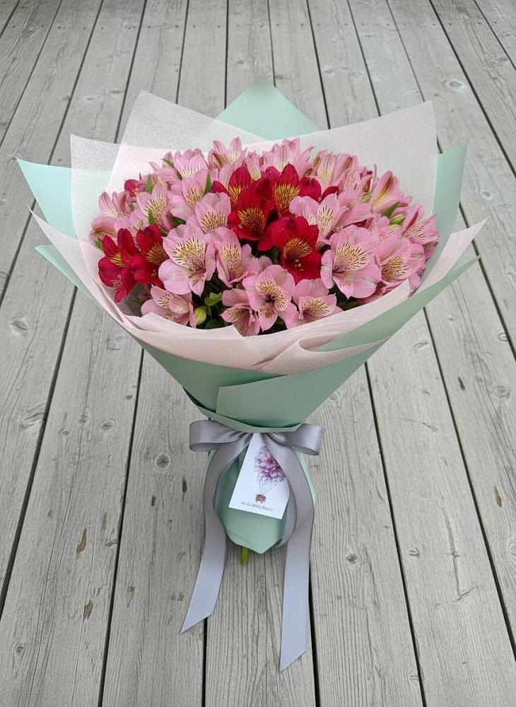 Букет цветов из: Альстромерии в Беленькое