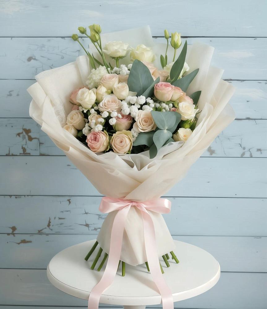 Букет цветов из: Розы и Лизиантусы в Беленькое