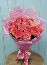 Букет 15 Розовых роз Равель в Беленькое